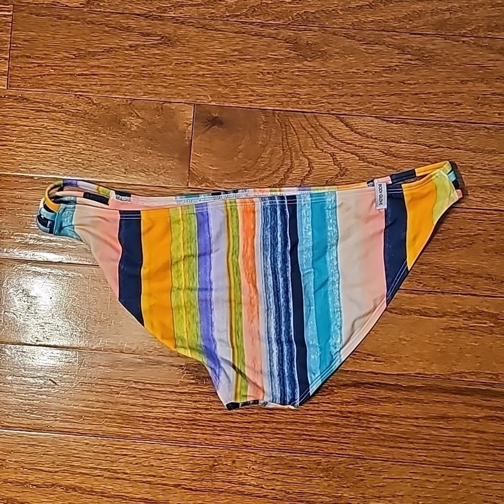 Body Glove Flirty Surf Rider Swim Bottoms•L - Picture 13 of 13